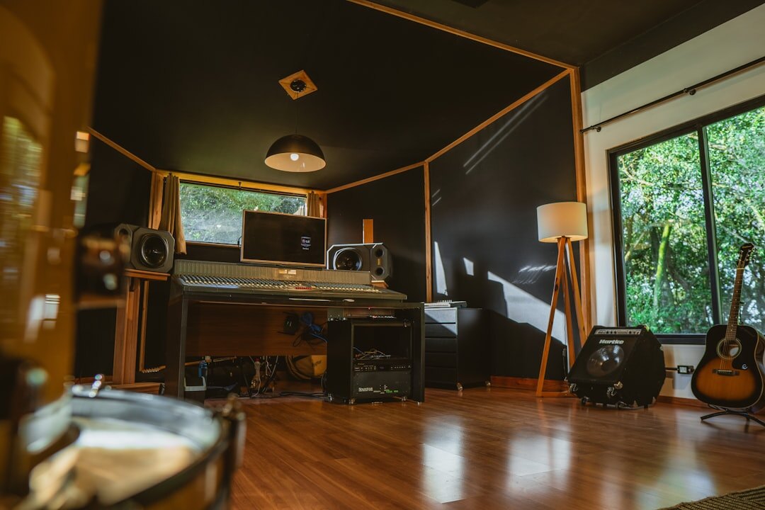shakira in recording studio